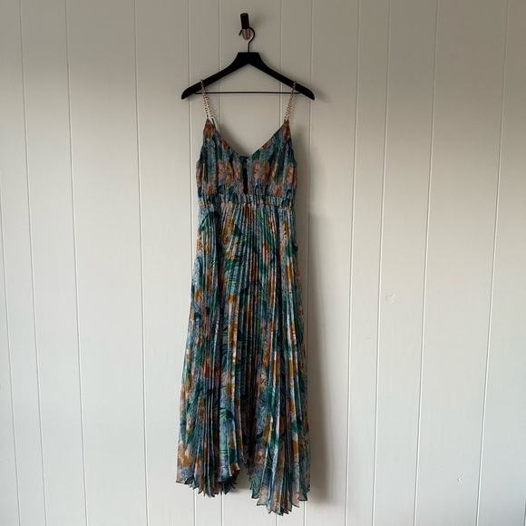 ASTR Loralee Pleated Floral Maxi Dress Green Blue Gold - Picture 2 of 7